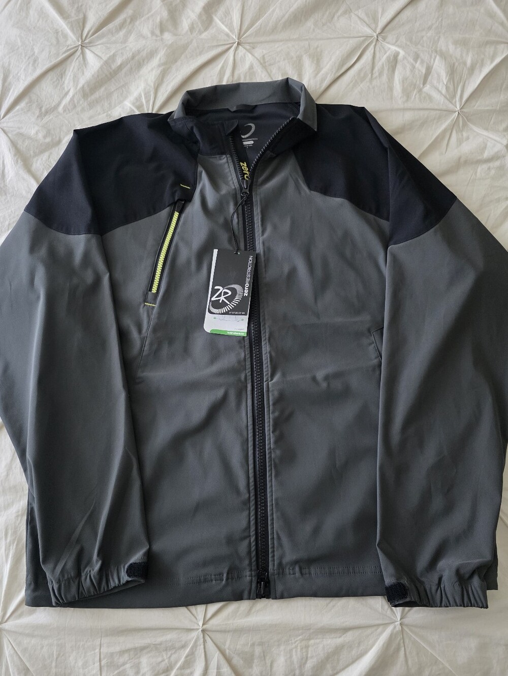 Zero Restriction Tour Series Covert Windwear jacket in Graphite gray, Large